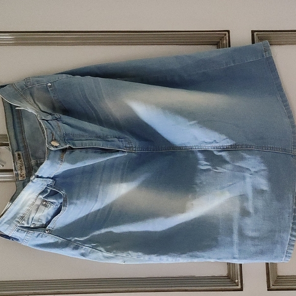 Dresses & Skirts - Denim skirt plus size